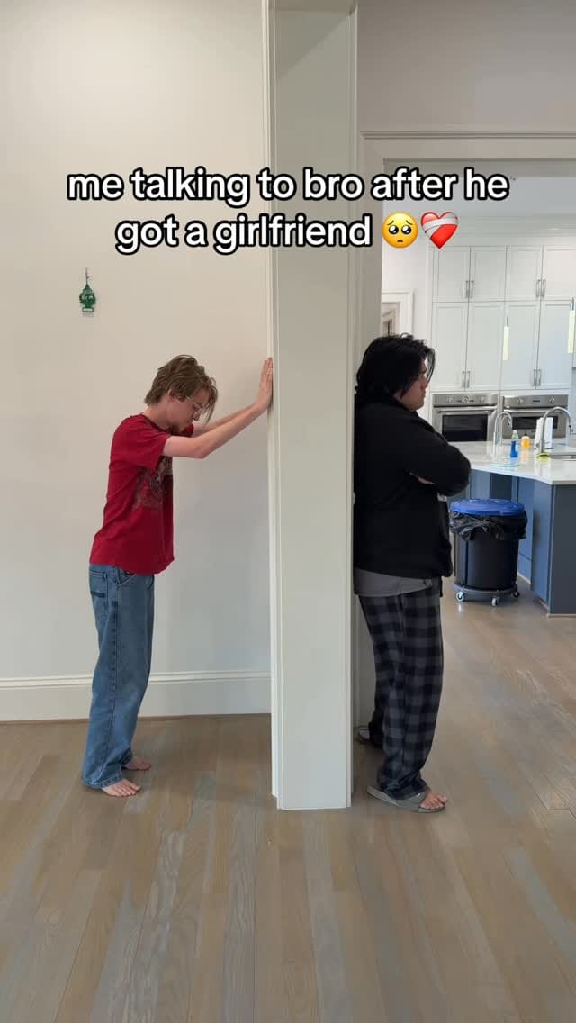 Post 4 by powEnvy on Instagram (video)
