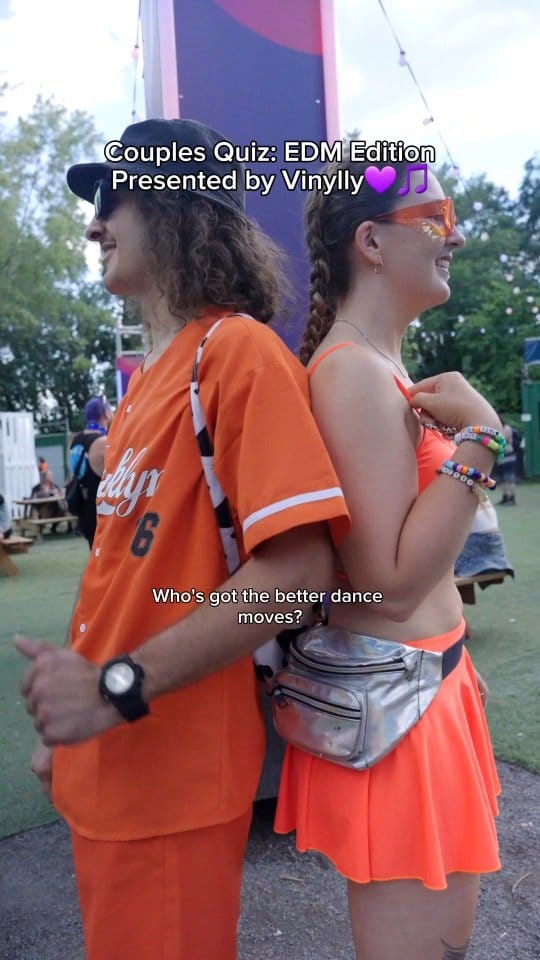 Post 3 by Vinylly on Instagram (video)