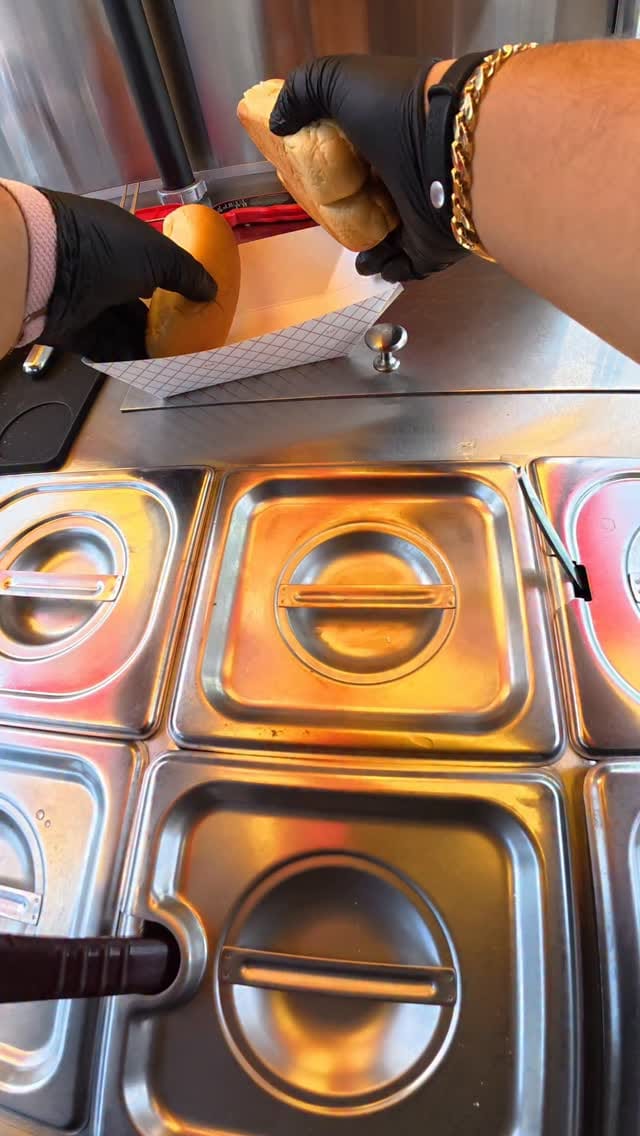 Post 1 by Yumbo Dogs LLC on Instagram (video)