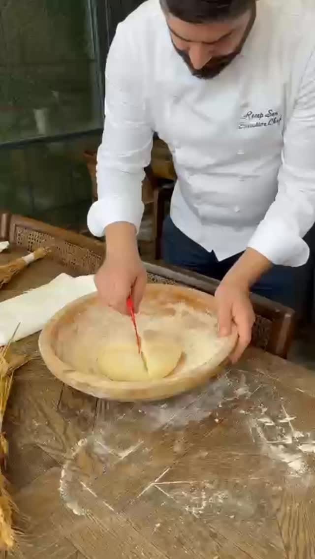 Post 7 by Recep Şen on Instagram (video)