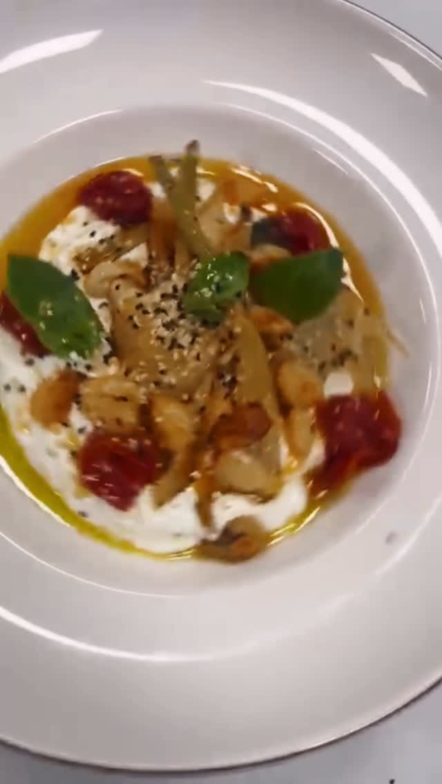 Post 1 by Recep Şen on Instagram (video)