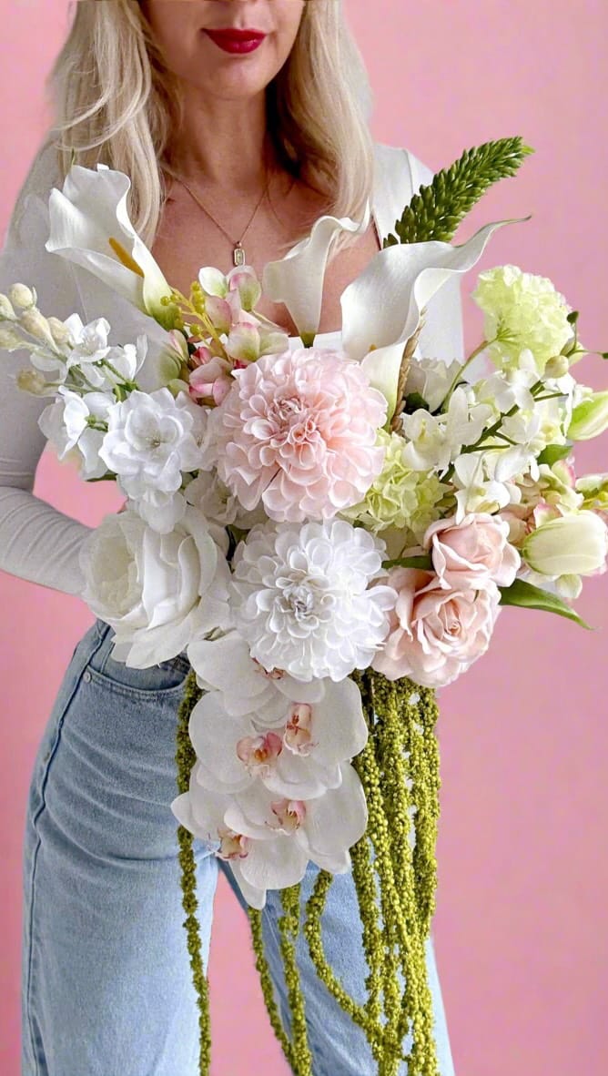 Post 10 by Sonder + Stone Boutique | Artificial Flowers on Instagram (video)