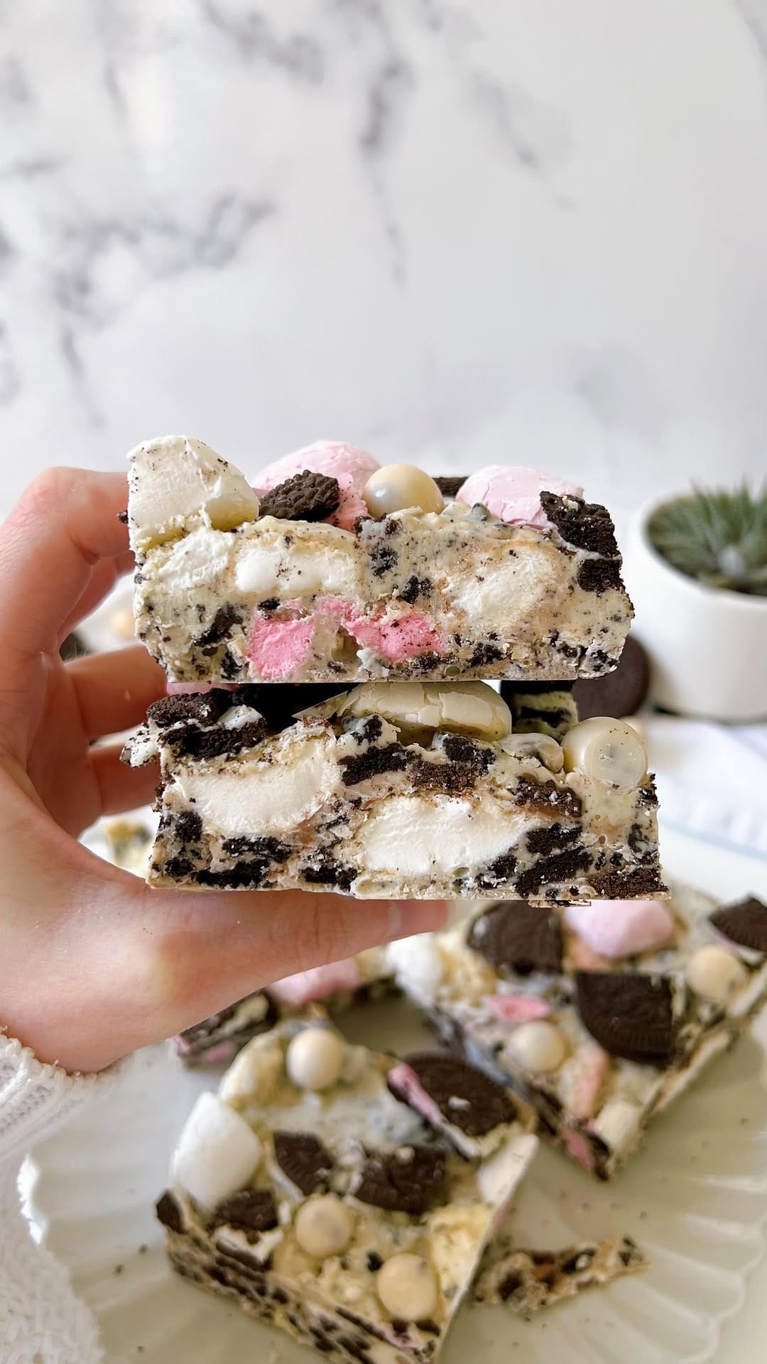 Post 4 by Angelika | Baking + Recipes on Instagram (video)