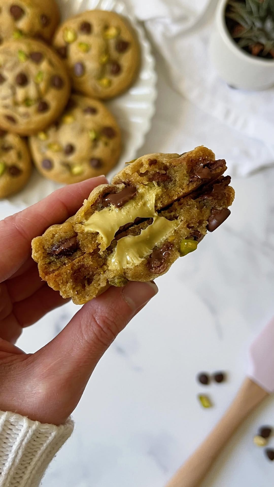 Post 6 by Angelika | Baking + Recipes on Instagram (video)