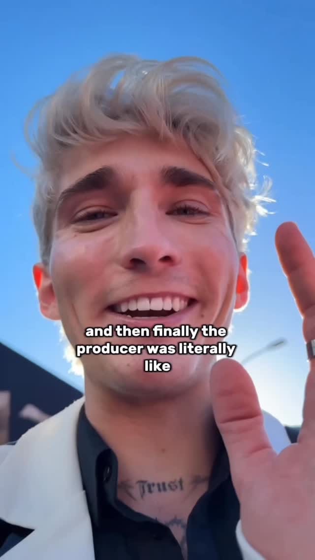 Post 3 by Ash Magic on Instagram (video)