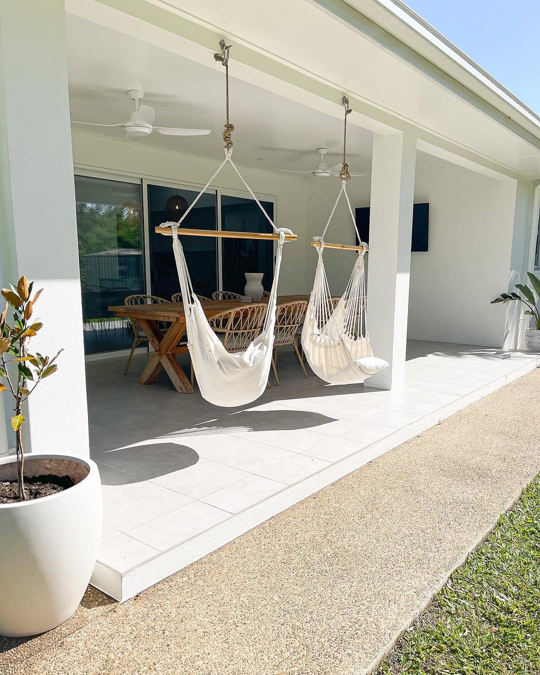 Post 4 by THE COASTAL RETREAT on Instagram (image)