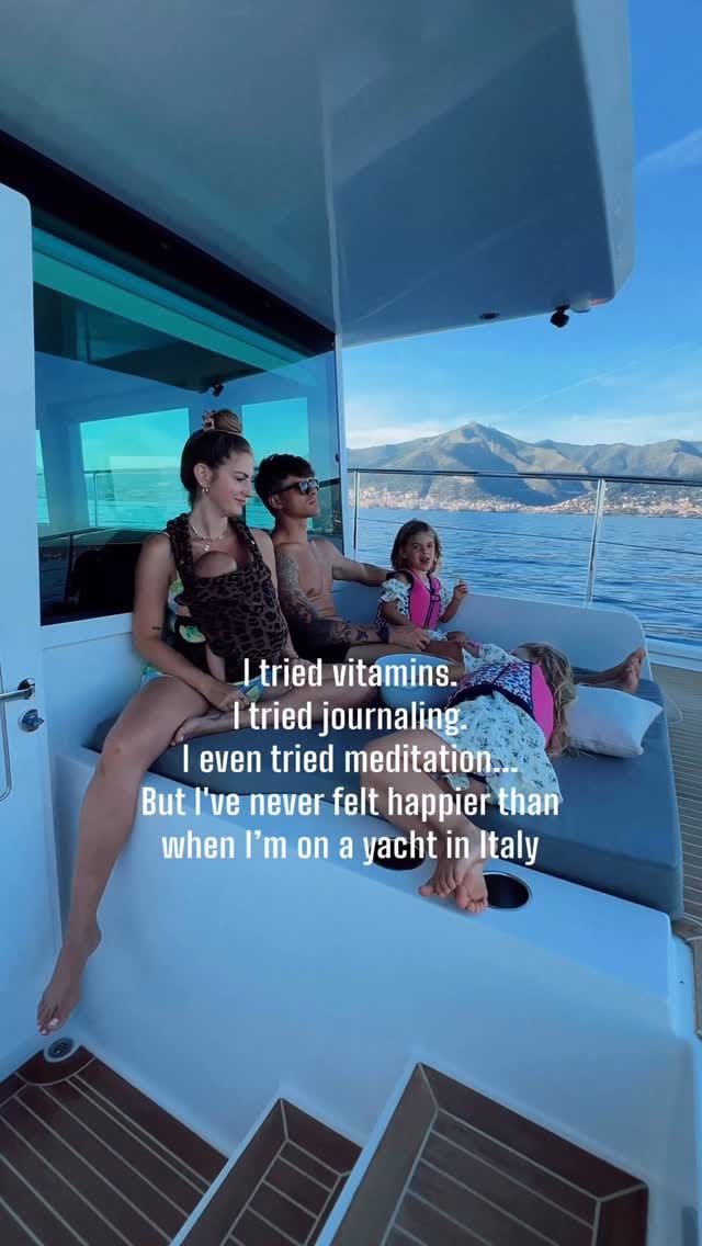 Post 1 by Lisa Victoria 🌹 on Instagram (video)