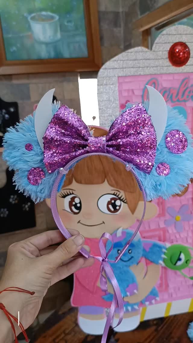 Post 10 by cintillos birretes lazos box personalizados on Instagram (video)
