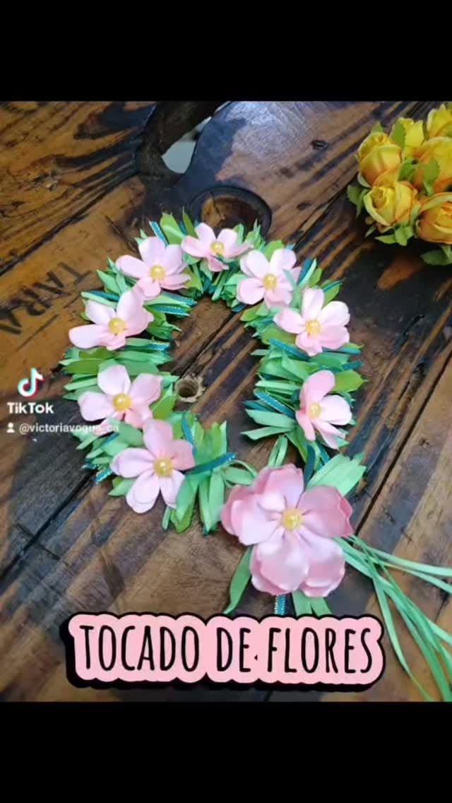 Post 4 by cintillos birretes lazos box personalizados on Instagram (video)