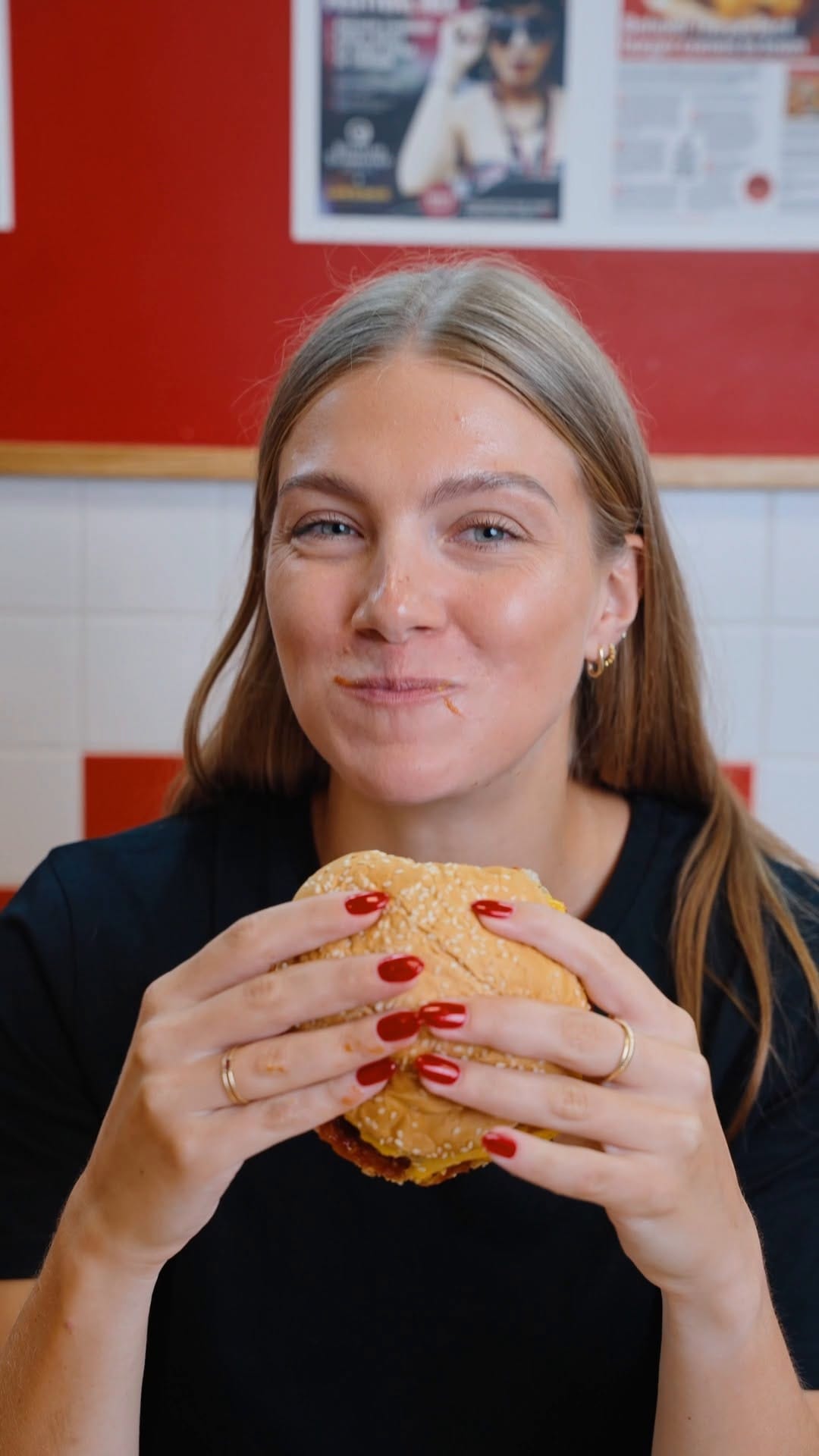 Post 7 by Five Guys Australia on Instagram (video)