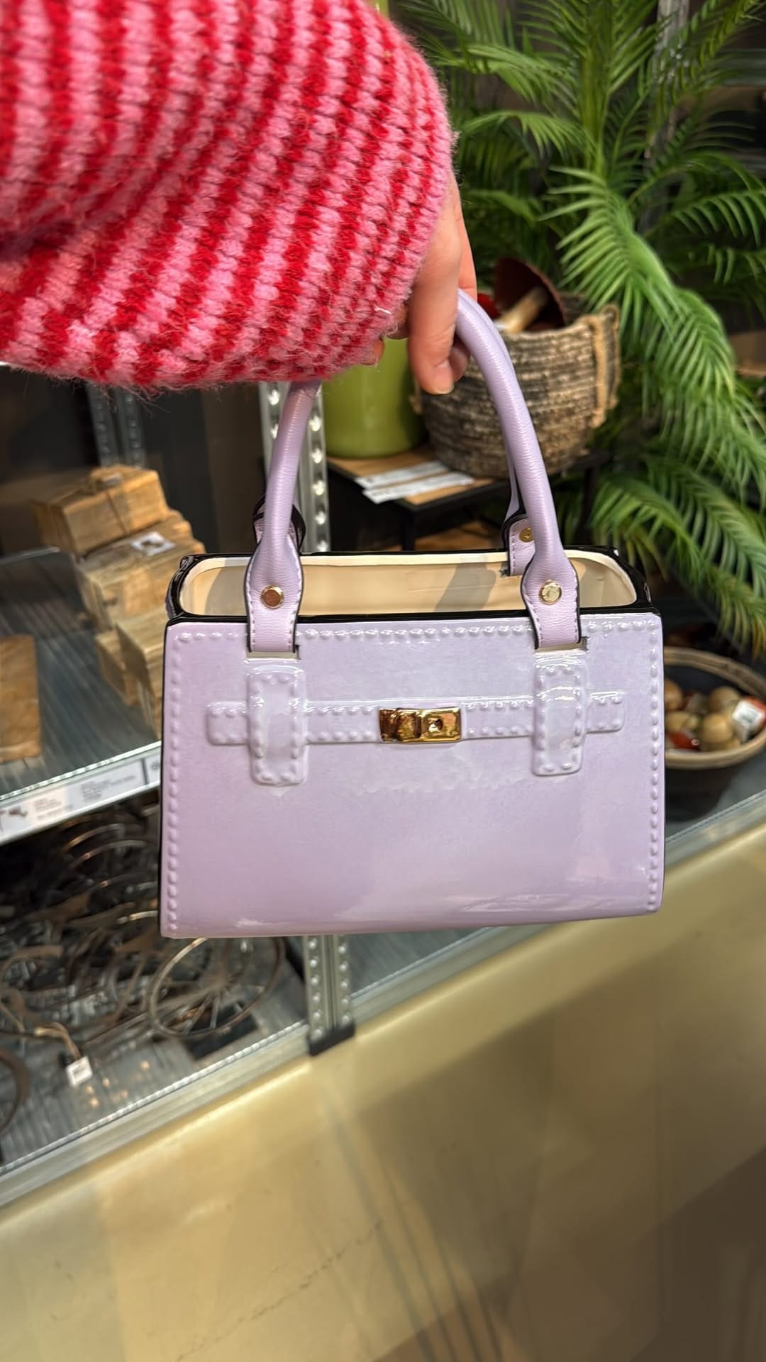 Post 6 by Lieblingsplatz Korbach Conceptstore on Instagram (video)