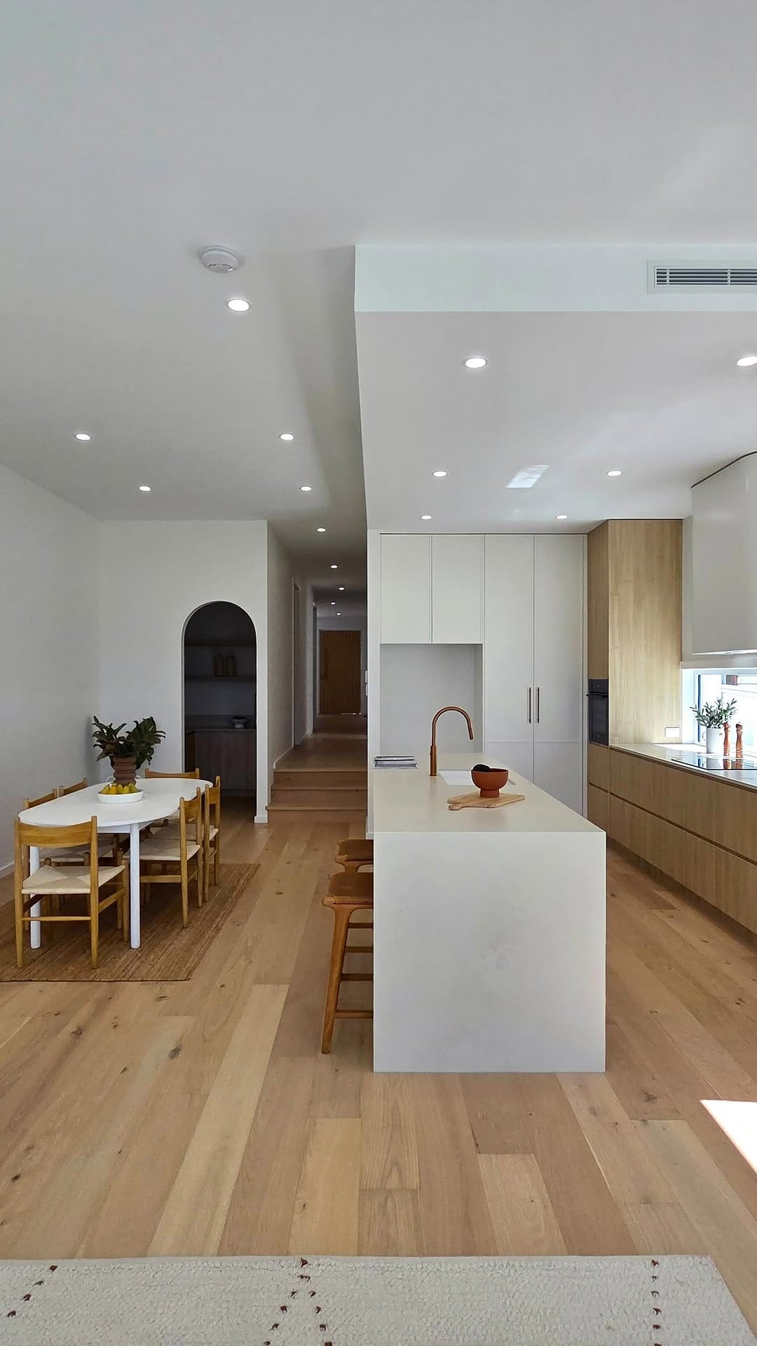 Post 6 by TIMBERCLUB AUSTRALIA on Instagram (video)