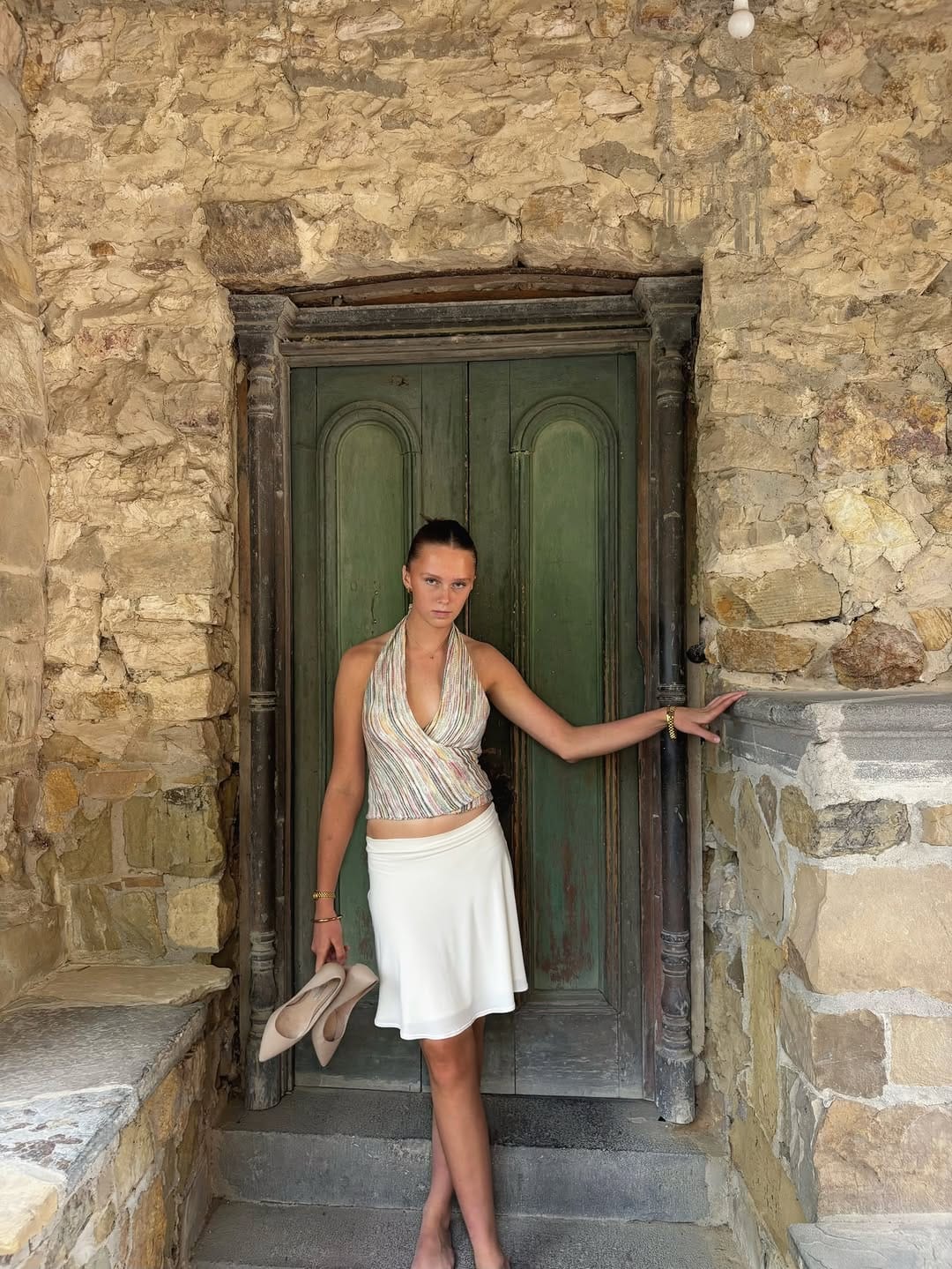 Post 9 by DONNA’S DAUGHTER on Instagram (image)