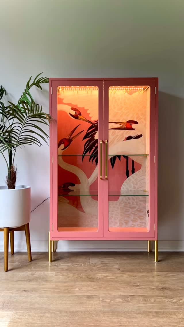Post 7 by Kayleigh Andrews | British Vintage & Art Deco Furniture on Instagram (video)