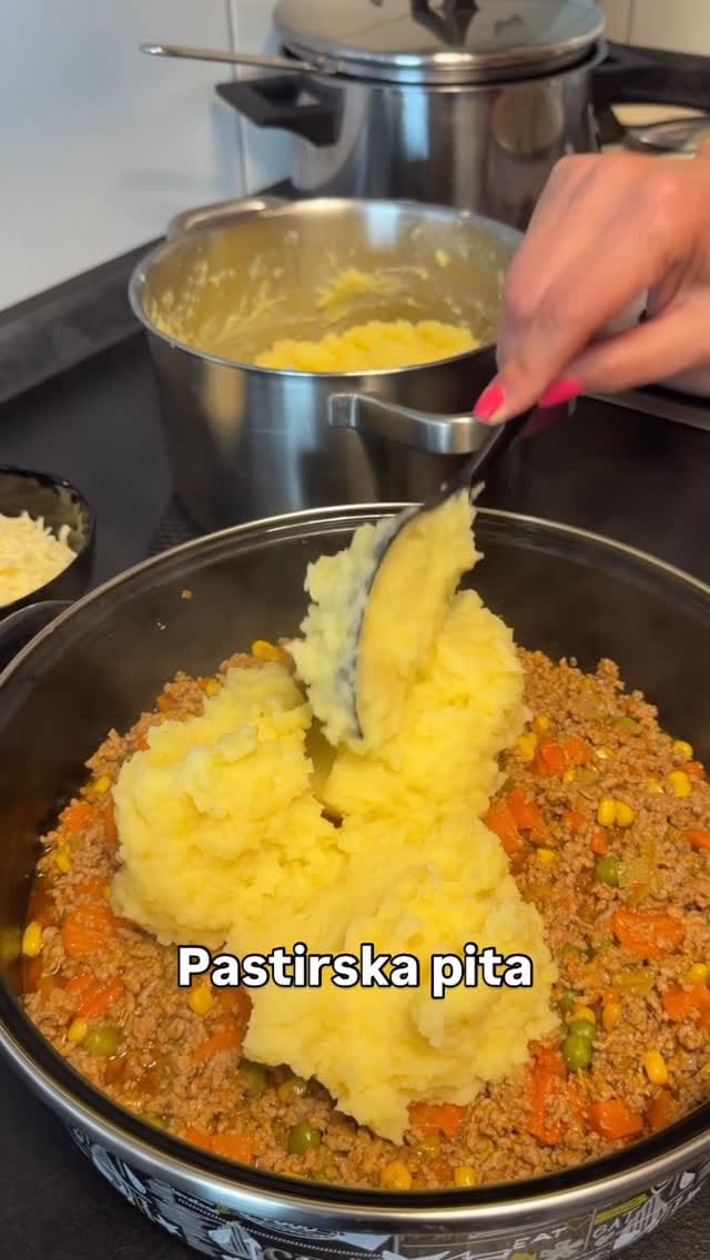 Post 2 by Marinina kuhinja - Domaći Video Recepti on Instagram (video)