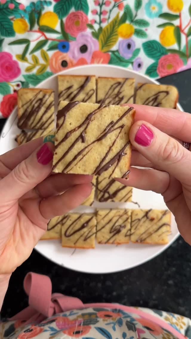 Post 3 by Amy Palanjian on Instagram (video)