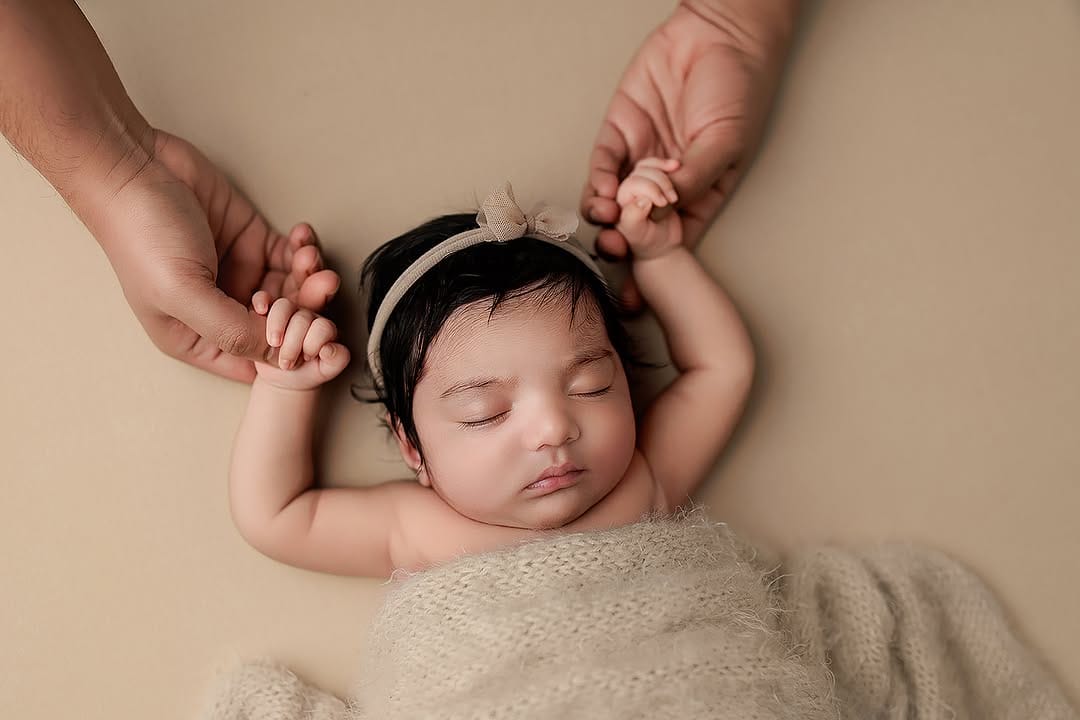Post 8 by Adelaide Newborn, Maternity & Family Photographer on Instagram (image)