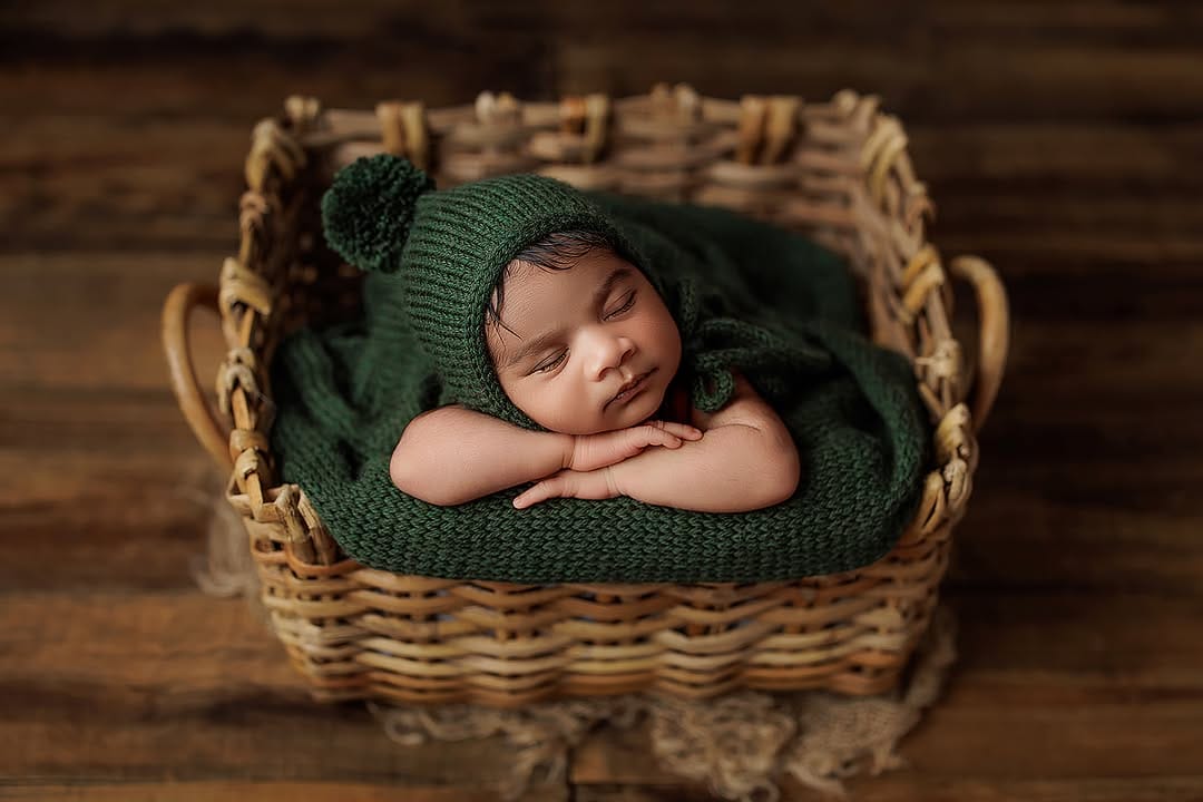 Post 4 by Adelaide Newborn, Maternity & Family Photographer on Instagram (image)