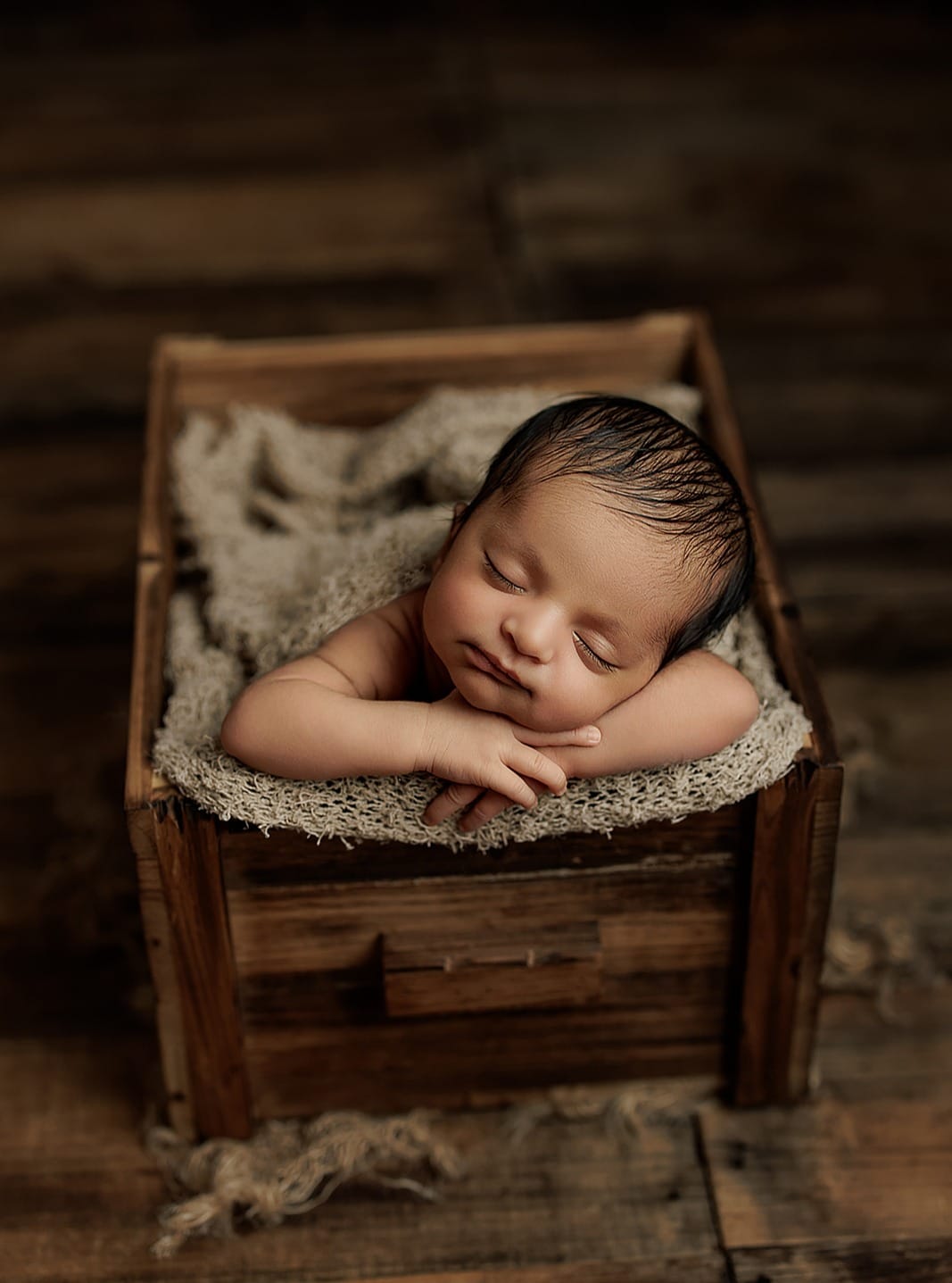 Post 10 by Adelaide Newborn, Maternity & Family Photographer on Instagram (image)