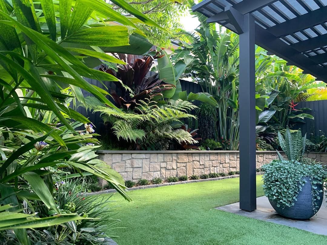 Post 10 by Modern Outdoor Design on Instagram (carousel)