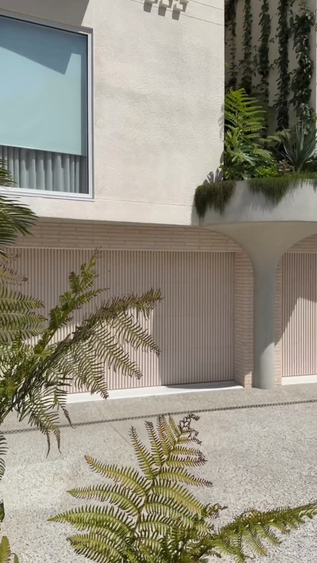 Post 6 by Modern Outdoor Design on Instagram (video)
