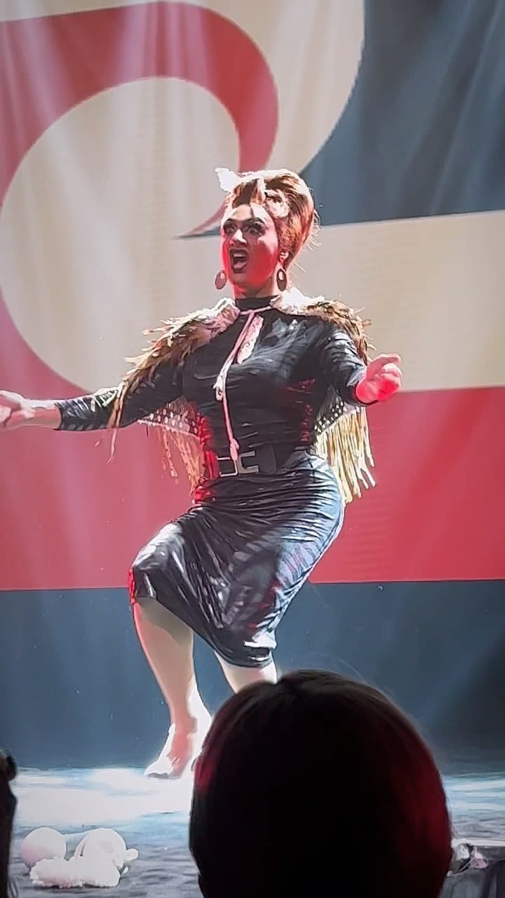 Post 10 by Aunty Tamara on Instagram (video)