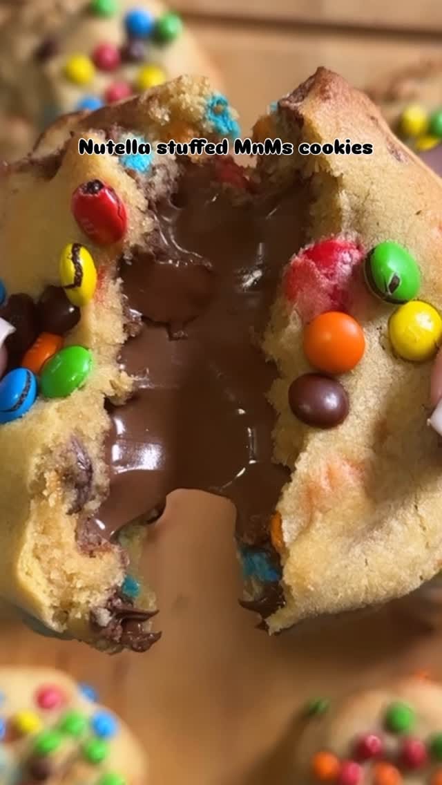 Post 7 by Macarons 🍪 #mactipthursday on Instagram (video)