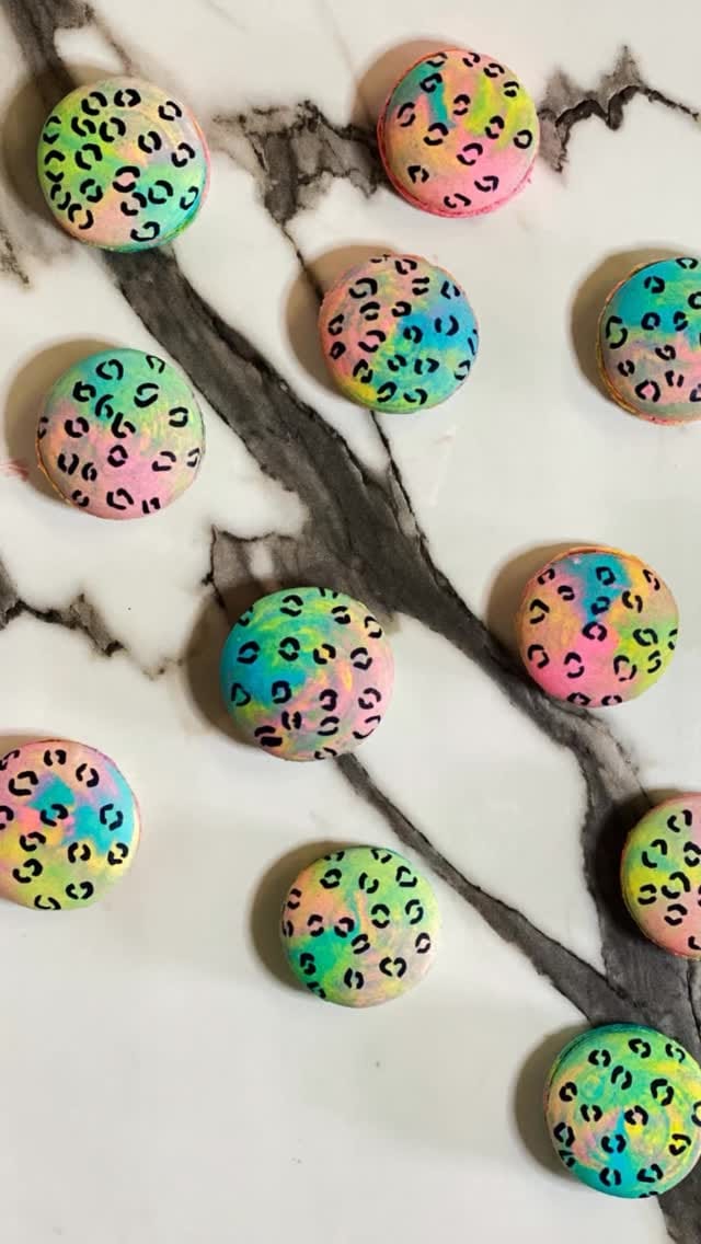 Post 2 by Macarons 🍪 #mactipthursday on Instagram (video)
