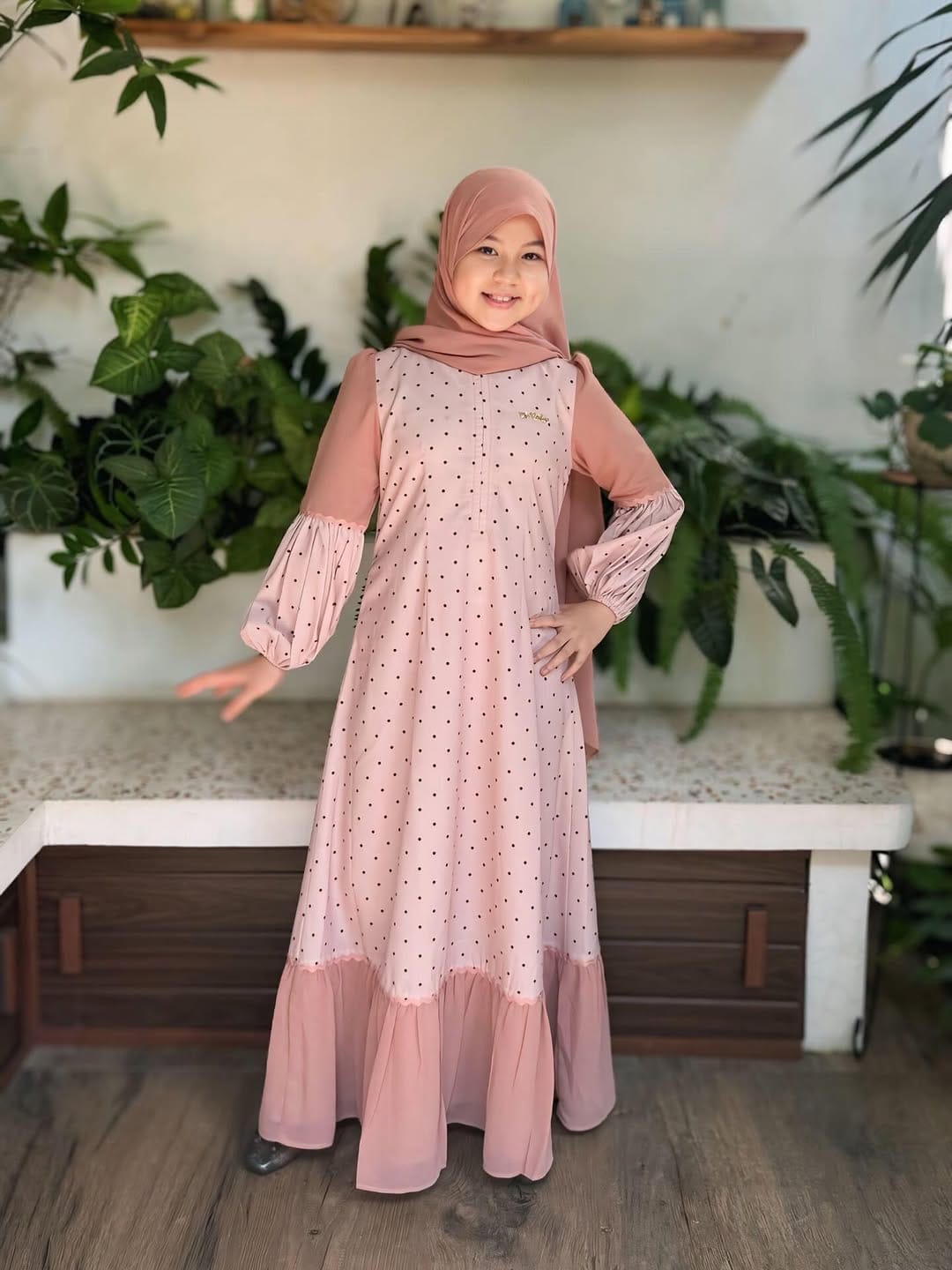 Post 4 by 𝙈𝙖𝙝𝙚 𝙃𝙞𝙟𝙖𝙗 𝙁𝙖𝙨𝙝𝙞𝙤𝙣 (𝙈𝙃𝙁) on Instagram (carousel)