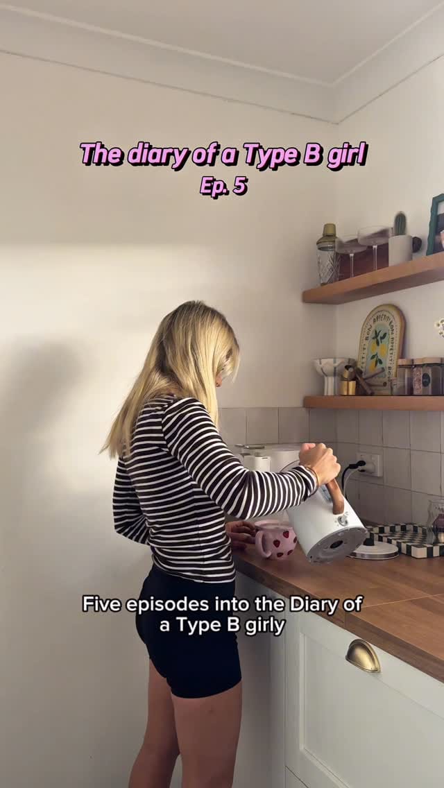 Post 5 by Georgia & Charlie 🐻 on Instagram (video)
