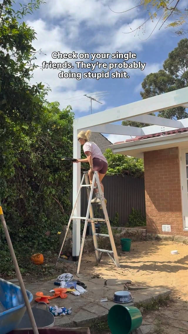 Post 9 by Georgia & Charlie 🐻 on Instagram (video)