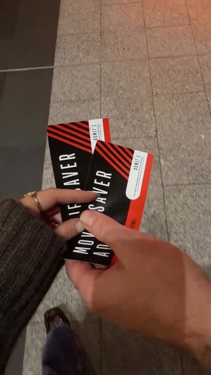 Post 3 by Amy Hembrow on Instagram (video)