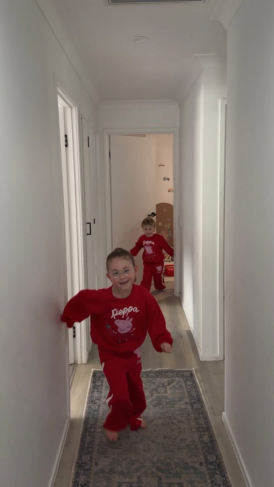 Post 2 by Amy Hembrow on Instagram (video)