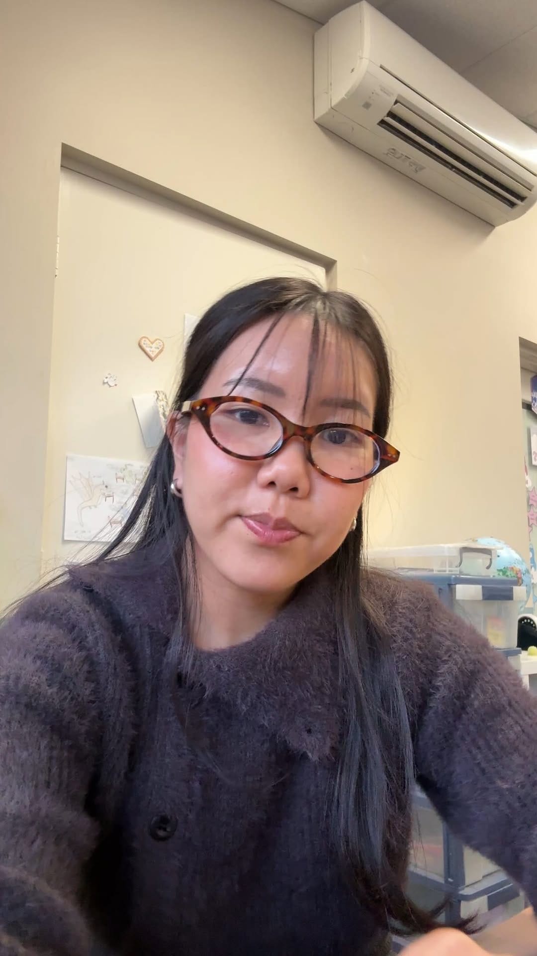 Post 3 by Sylvia | Primary School Teacher 🤍 on Instagram (video)