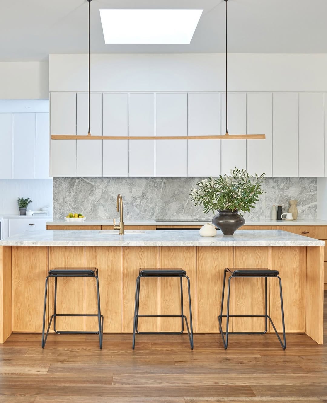 Post 6 by Annie Bowen Design - Interior Design Sydney on Instagram (carousel)