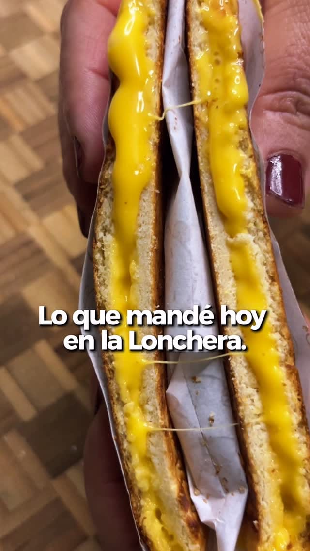 Post 4 by Mónica Velásquez on Instagram (video)