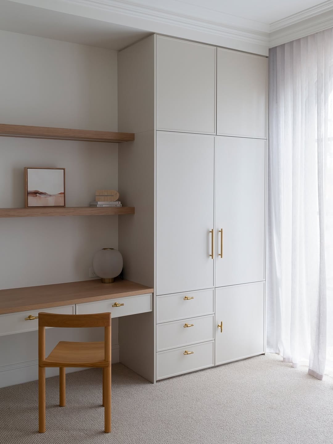 Post 3 by Studio Black Interiors | Maria Cerne | Interior Designer on Instagram (carousel)