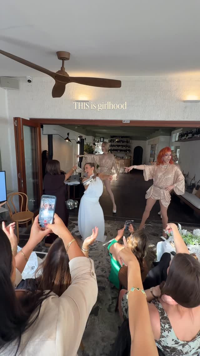 Post 1 by Miss S 👩🏼‍🏫 on Instagram (video)