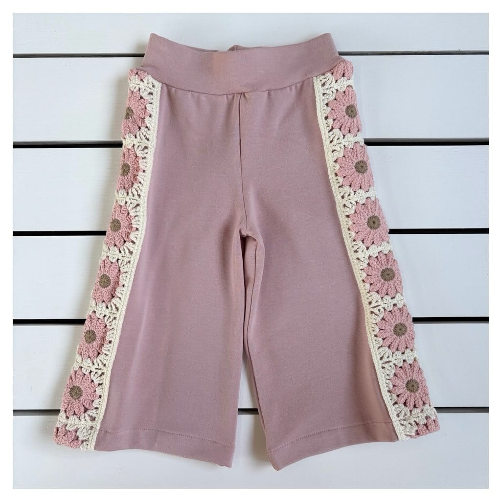 Post 10 by Milk Threads • Handmade Baby & Children’s Clothing + Bibs on Instagram (image)