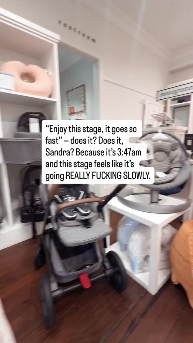 Post 8 by Gold Coast Newborn Baby Pregnancy Family Boudoir Photographer on Instagram (video)
