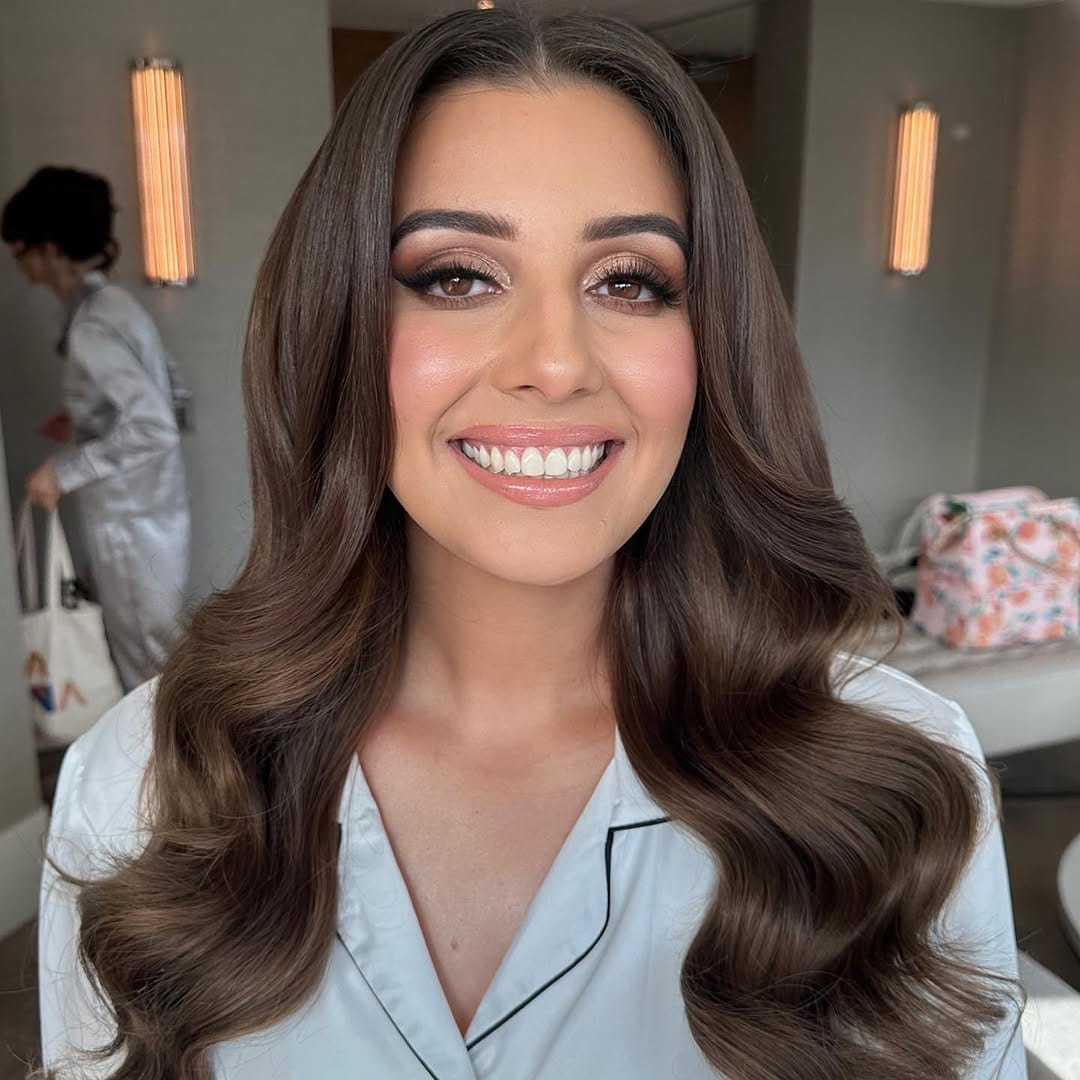 Post 5 by ASH GLAMOUR MAKEUP on Instagram (carousel)