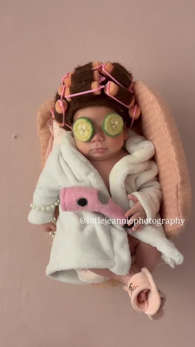 Post 2 by Sydney Newborn & Maternity Photographer on Instagram (video)