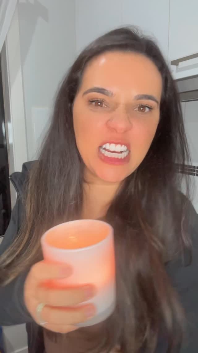 Post 5 by Roana Alves on Instagram (video)