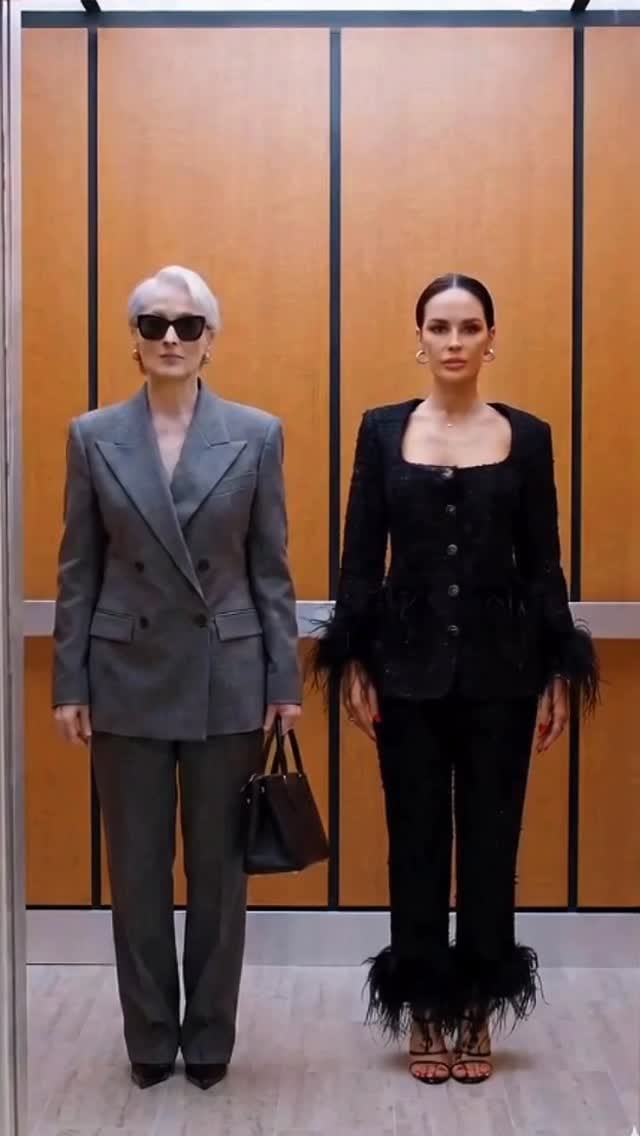 Post 4 by TATI on Instagram (video)