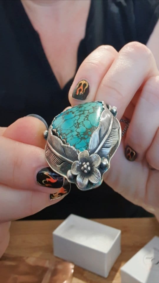 Post 8 by Carli 🔥 Silversmith & Glass Artist on Instagram (video)