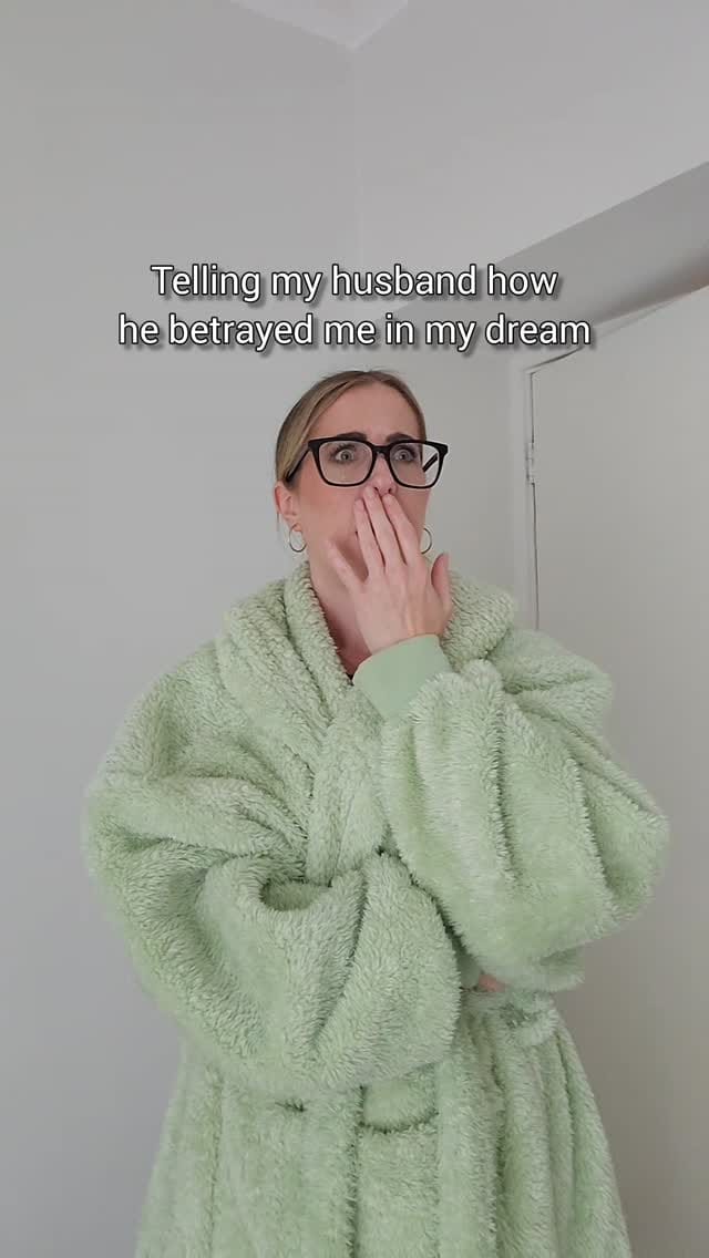 Post 3 by Nicole | Content Creator on Instagram (video)
