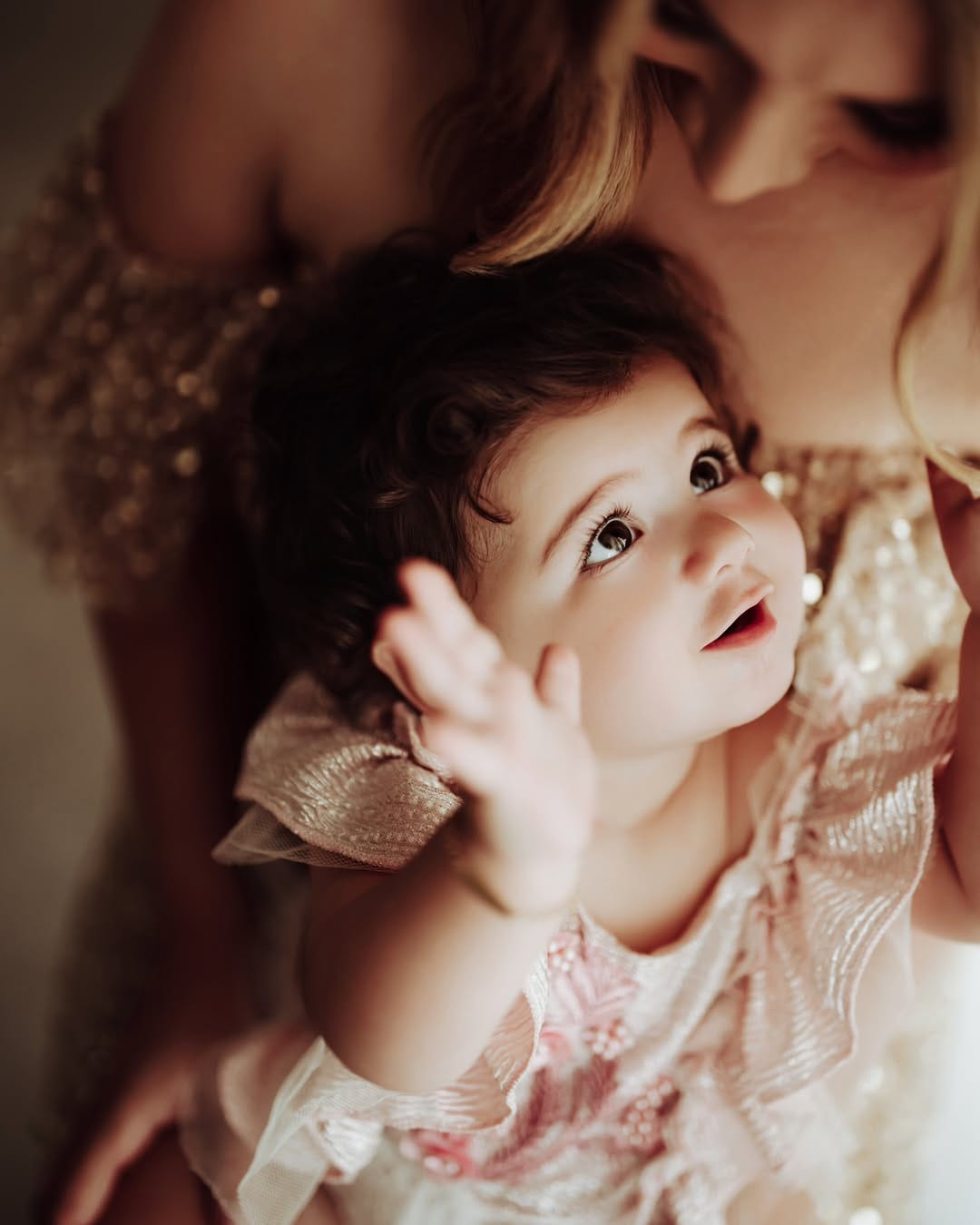 Post 2 by Aamna Malik| Sydney Photographer & Educator on Instagram (carousel)