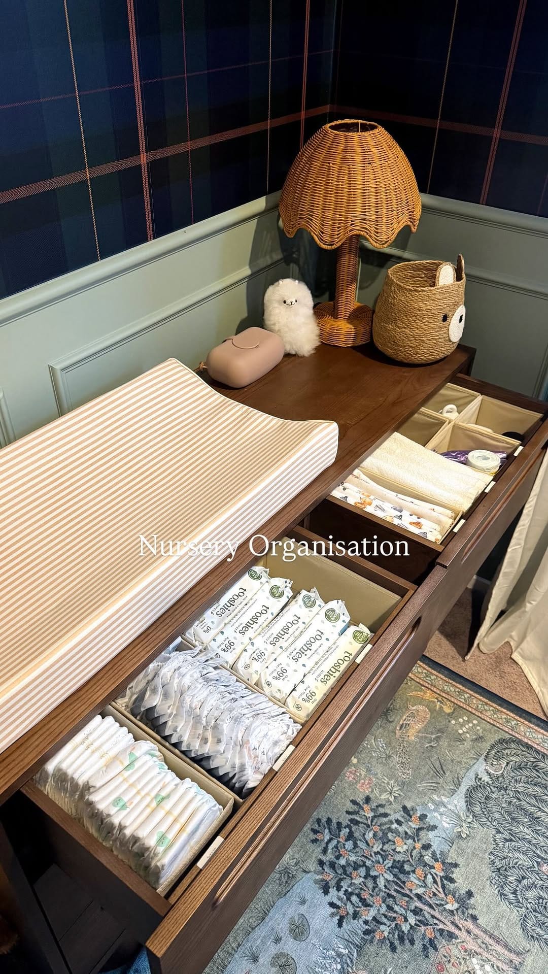Post 6 by Eliza Grace Interiors - Brisbane Interior Designer & Decorator on Instagram (video)