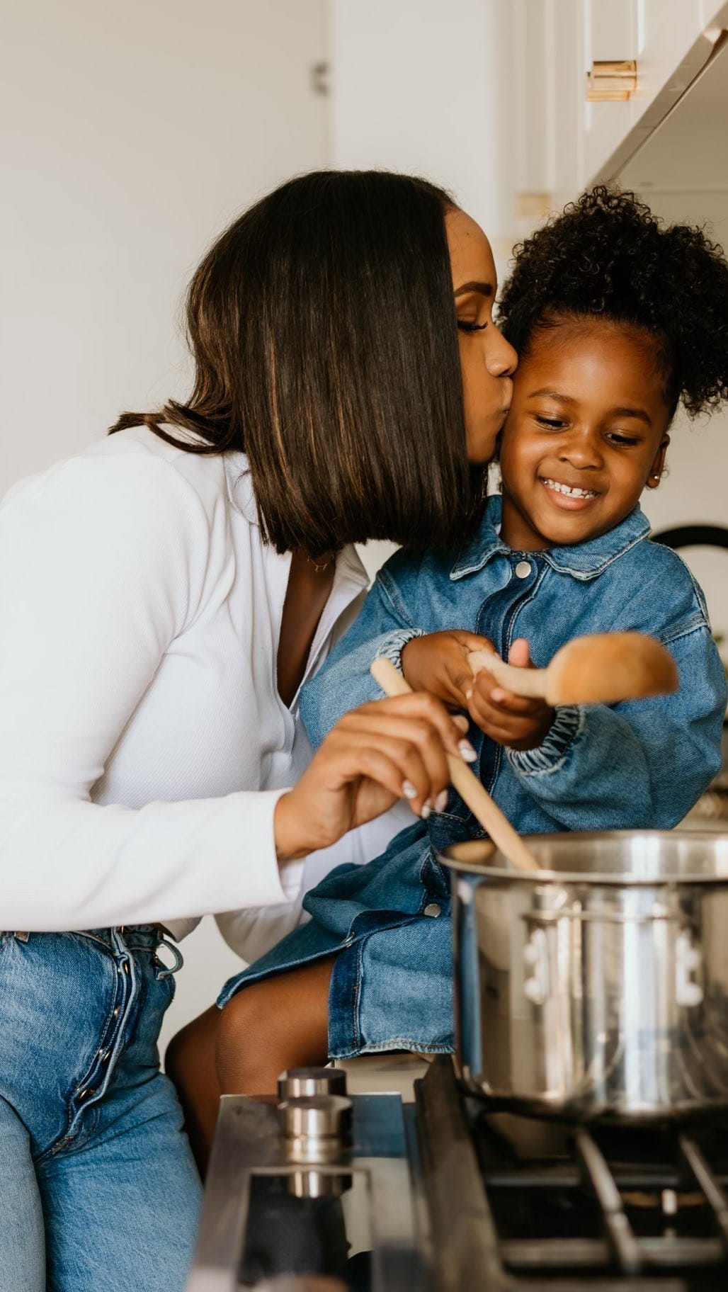 Post 10 by Nateanah | the stylish mom on Instagram (video)