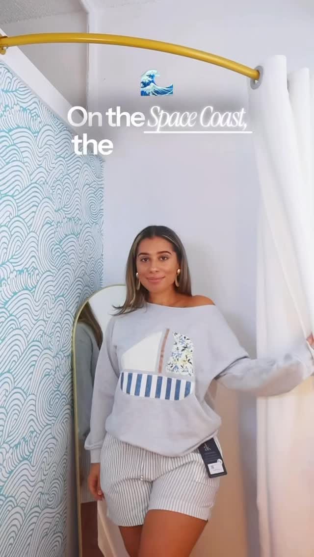Post 3 by Sienna Loren on Instagram (video)